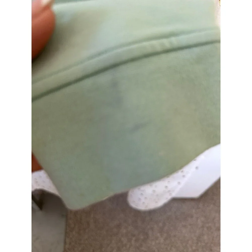 Lululemon Women's Mint Green City Sweat Pullover Side Pockets Hoodie Sweatshirt